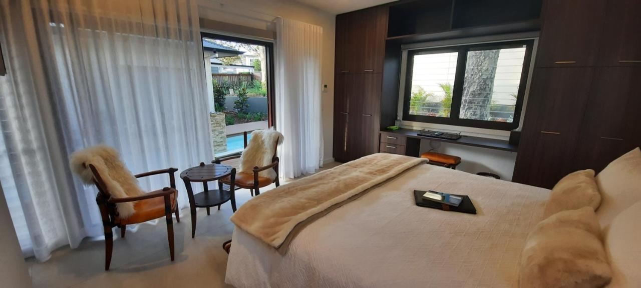 Luxury By The Basin Hotel Санкчуери Пойнт Екстериор снимка