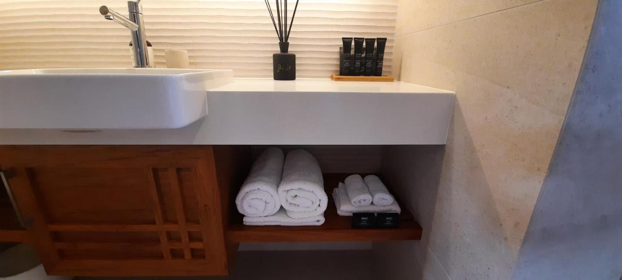 Luxury By The Basin Hotel Санкчуери Пойнт Екстериор снимка